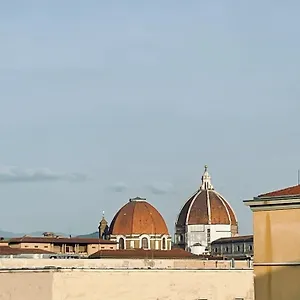 https://la-boutique-by-rjgal.it-tuscanyhotel.com