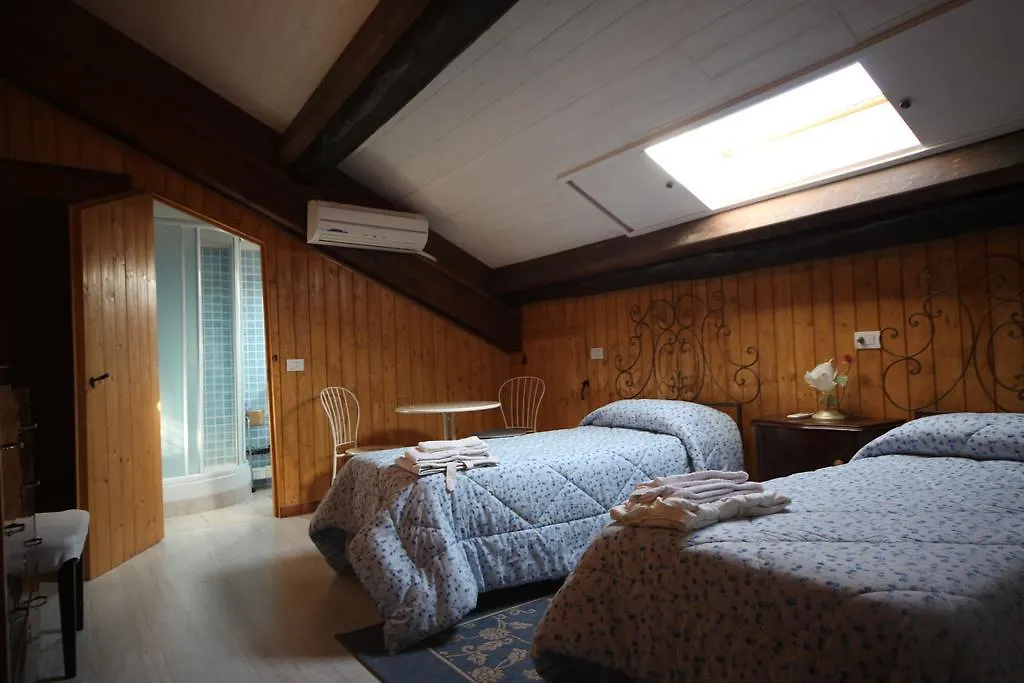Antica Corte Milanese Novate Milanese Aparthotel