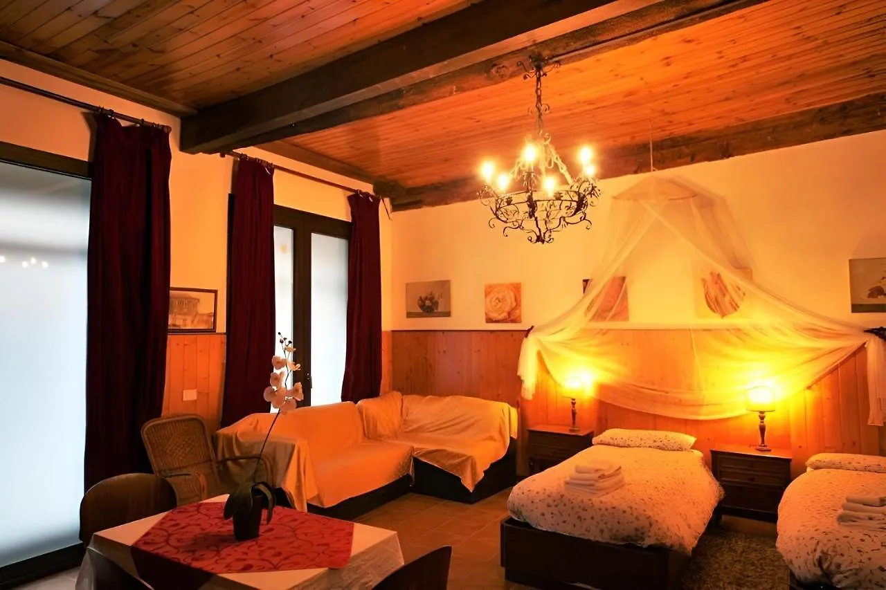 Antica Corte Milanese Novate Milanese Aparthotel