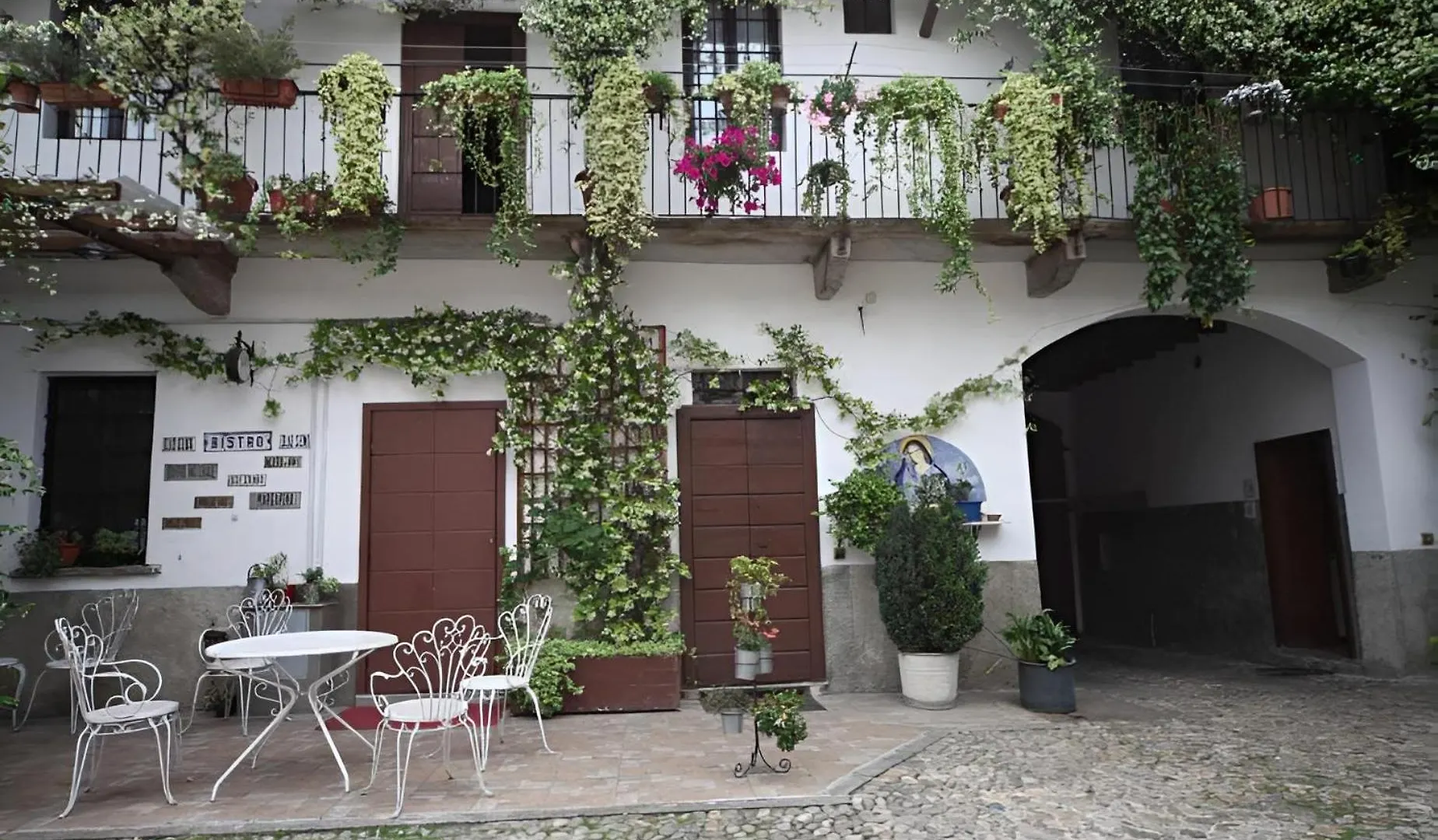 Antica Corte Milanese Novate Milanese Italy
